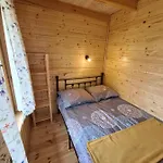 Siedlisko Nad Jeziorem Skarlinskim 5b, Mazury, Jezioro, Domek, Bania Kurzetnik