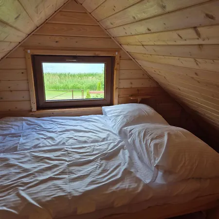 Siedlisko Nad Jeziorem Skarlinskim 5b, Mazury, Jezioro, Domek, Bania * Kurzetnik