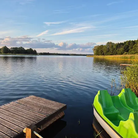 Siedlisko Nad Jeziorem Skarlinskim 5b, Mazury, Jezioro, Domek, Bania *