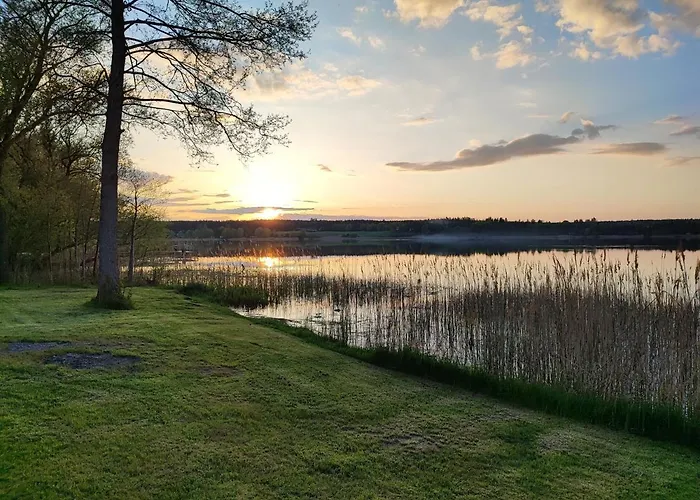 Siedlisko Nad Jeziorem Skarlinskim 5b, Mazury, Jezioro, Domek, Bania Дом отдыха