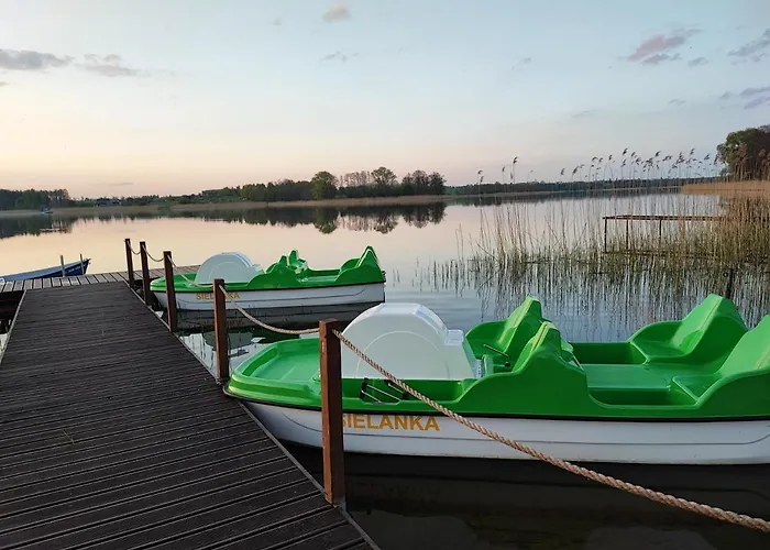 Siedlisko Nad Jeziorem Skarlinskim 5b, Mazury, Jezioro, Domek, Bania Дом отдыха